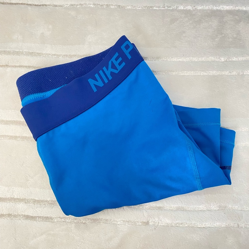 Nike dri fit shorts medium